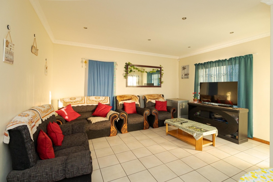 3 Bedroom Property for Sale in Sarepta Western Cape